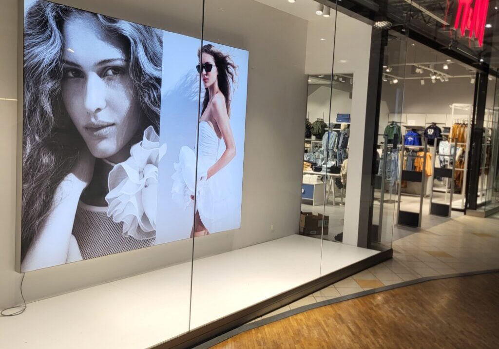 Lightbox på H&M i Borlänge